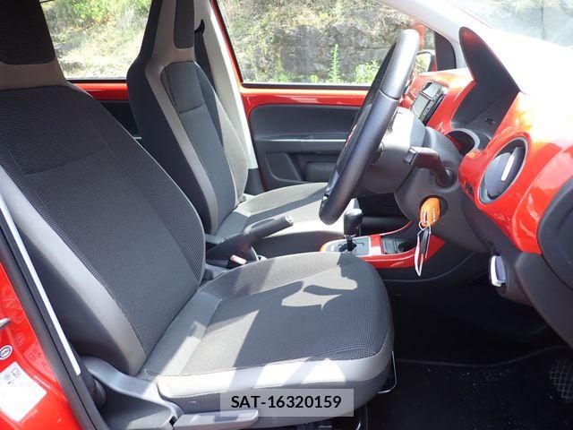 VolksWagen UP! 2016-02 8159536-15