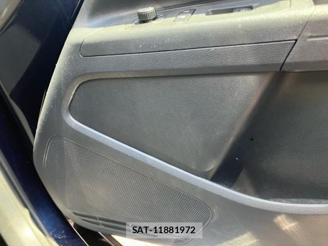 VolksWagen UP! 2015-04 8159544-18
