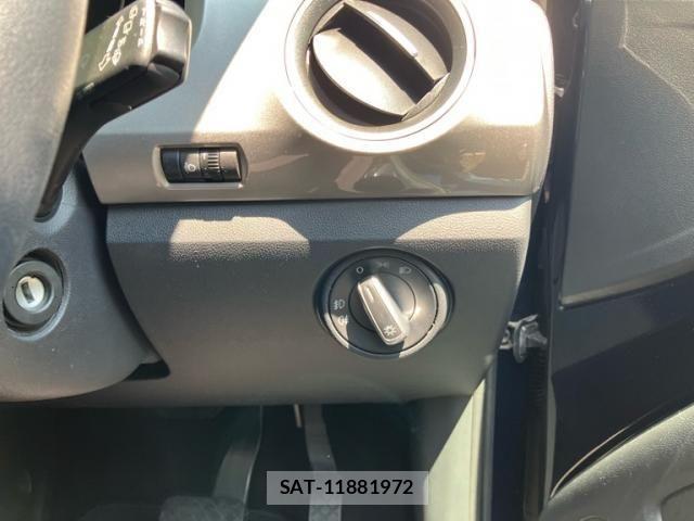 VolksWagen UP! 2015-04 8159544-23