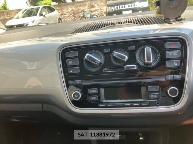 VolksWagen UP! 2015-04 8159544-26