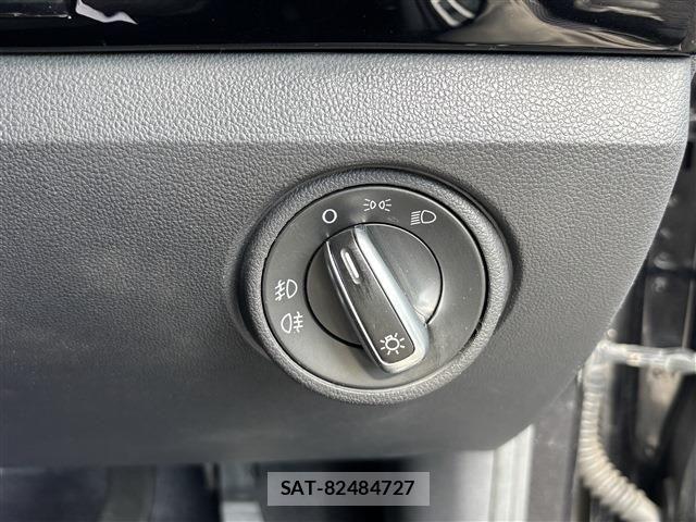 VolksWagen UP! 2013-10 8318142-10