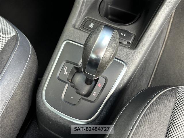 VolksWagen UP! 2013-10 8318142-11
