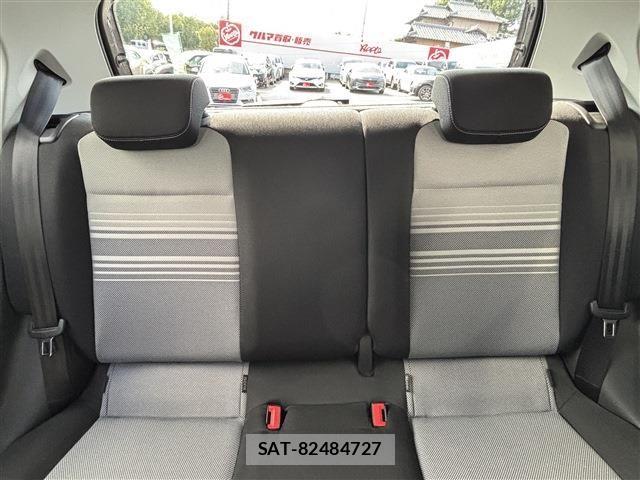 VolksWagen UP! 2013-10 8318142-13
