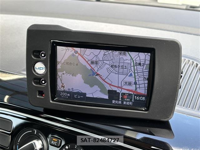 VolksWagen UP! 2013-10 8318142-6