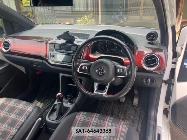 VolksWagen UP! 2019-11 8318138-14