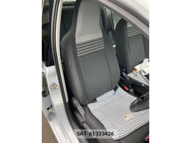 VolksWagen UP! 2018-04 8318140-5