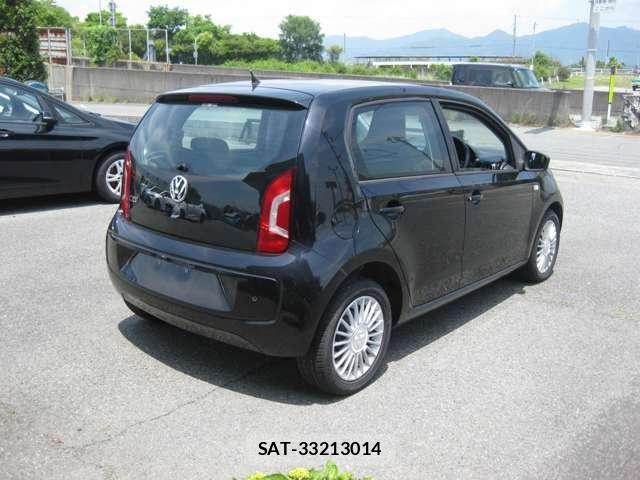 VolksWagen UP! 2014-10 8318141-4