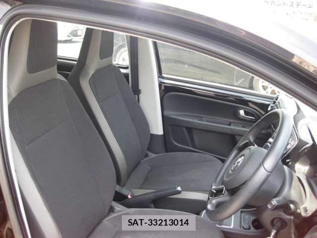VolksWagen UP! 2014-10 8318141-7