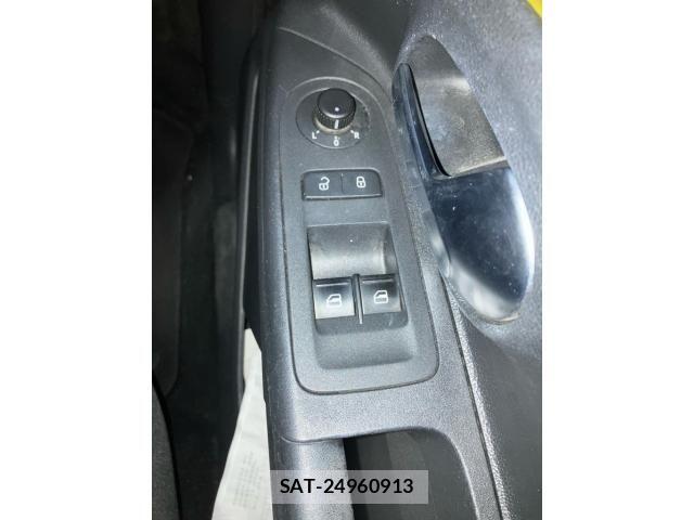 VolksWagen UP! 2018-03 8326473-15