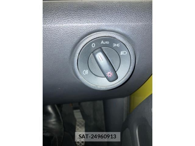 VolksWagen UP! 2018-03 8326473-16