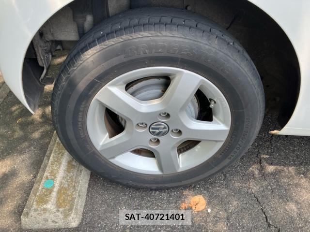 VolksWagen UP! 2014-08 8337913-11