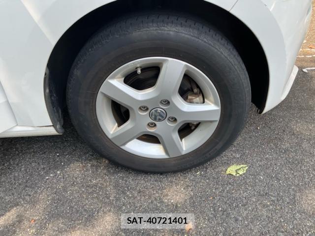 VolksWagen UP! 2014-08 8337913-12