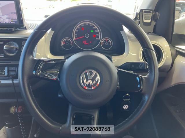 VolksWagen UP! 2015-08 8369773-19