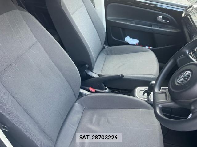 VolksWagen UP! 2014-11 8372390-13