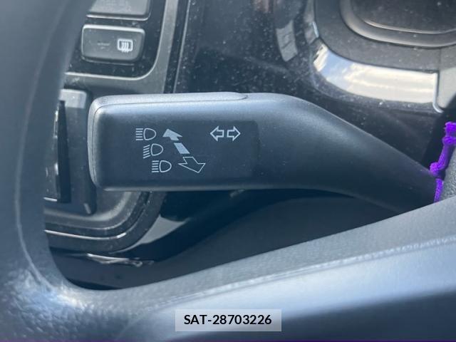 VolksWagen UP! 2014-11 8372390-20