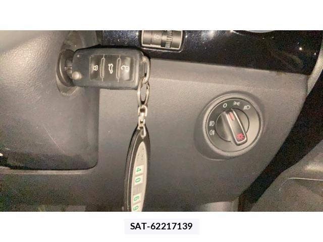 VolksWagen UP! 2012-10 8528259-14