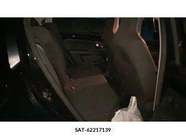 VolksWagen UP! 2012-10 8528259-21