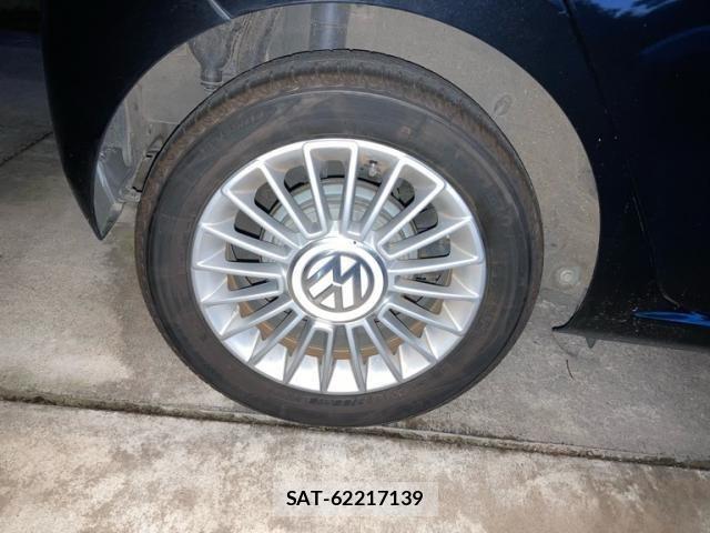 VolksWagen UP! 2012-10 8528259-6