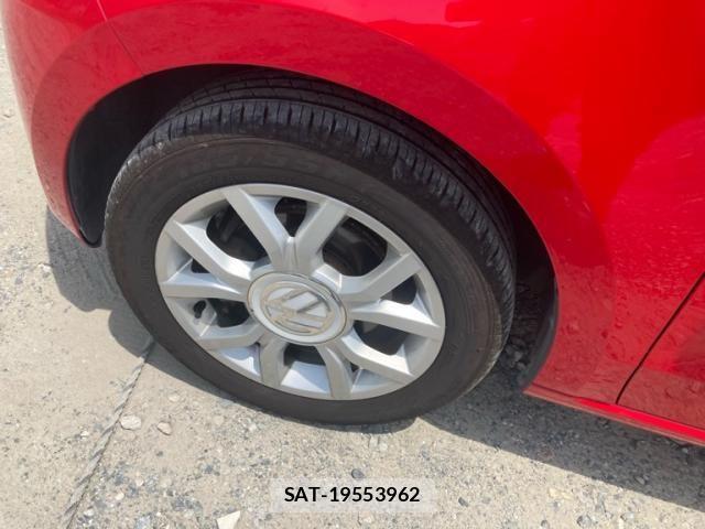 VolksWagen UP! 2015-03 8629789-10