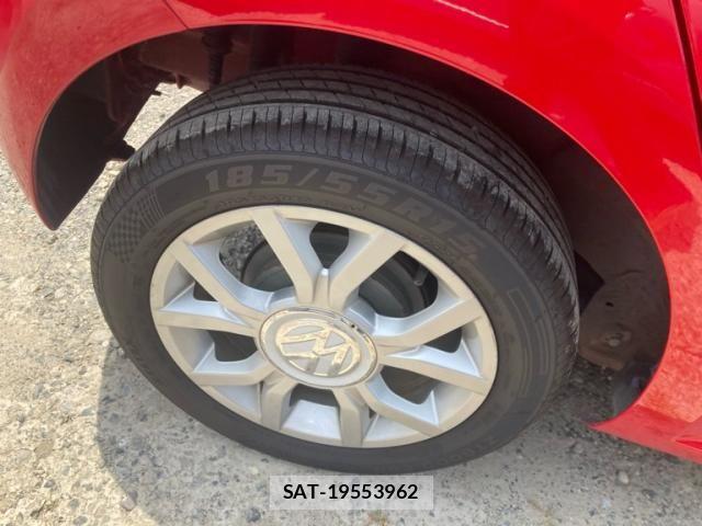 VolksWagen UP! 2015-03 8629789-8