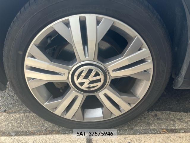 VolksWagen UP! 2017-07 8662457-11