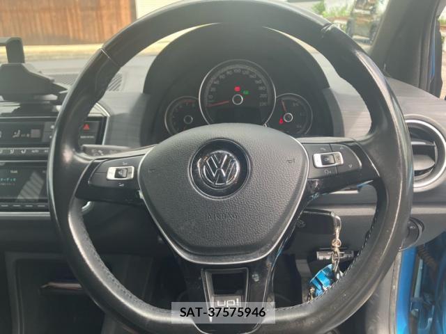 VolksWagen UP! 2017-07 8662457-12