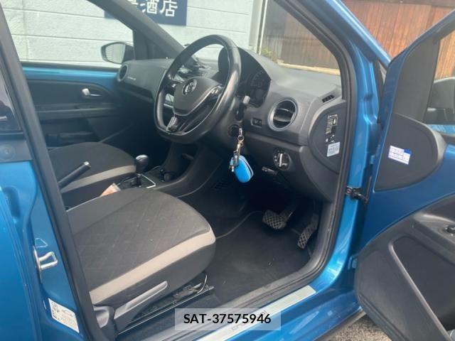 VolksWagen UP! 2017-07 8662457-19