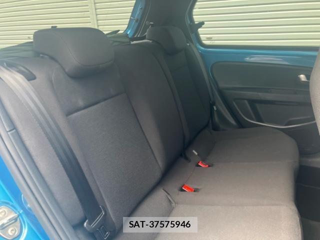 VolksWagen UP! 2017-07 8662457-21