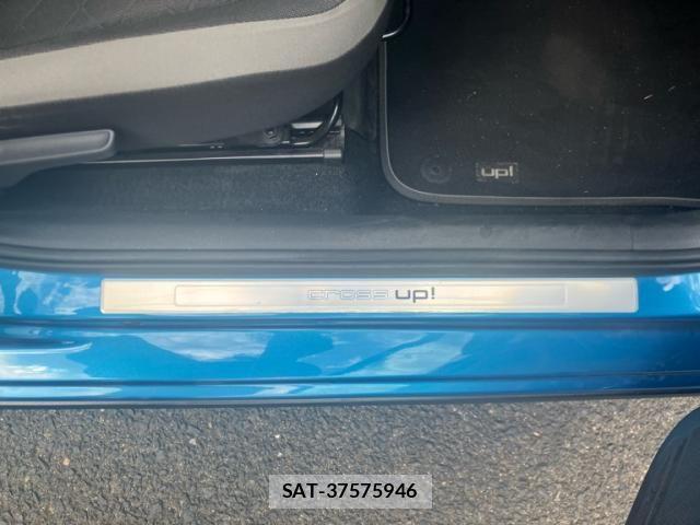 VolksWagen UP! 2017-07 8662457-25