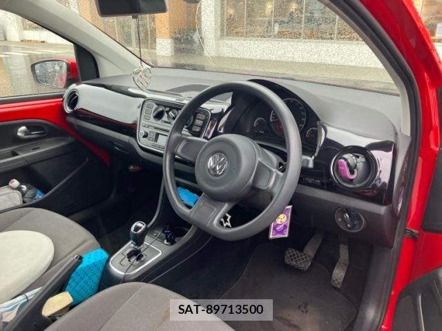 VolksWagen UP! 2013-07 8662459-9