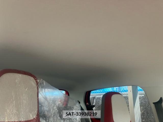 VolksWagen UP! 2015-02 8686940-16