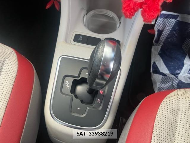 VolksWagen UP! 2015-02 8686940-20
