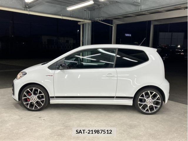 VolksWagen UP! 2018-06 8746902-4