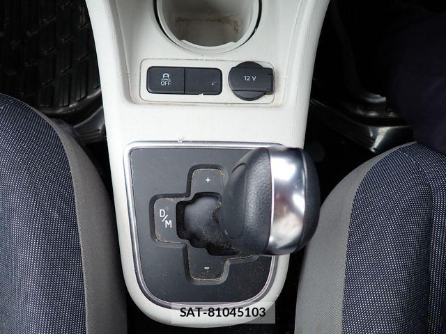 VolksWagen UP! 2016-03 8746901-11