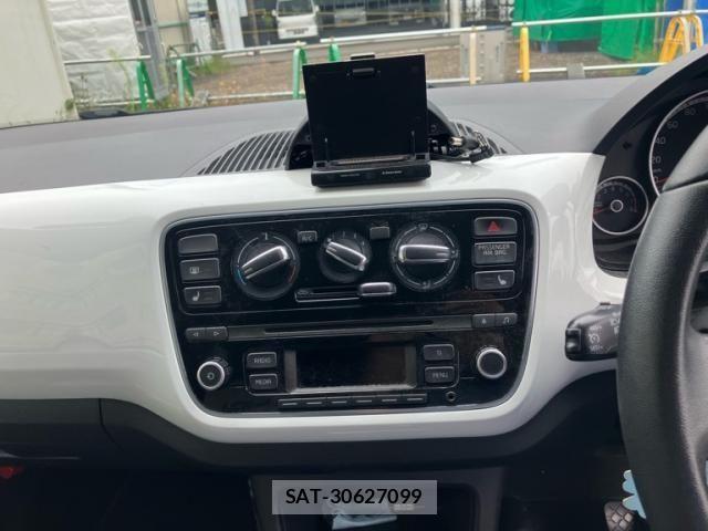 VolksWagen UP! 2013-09 8746909-17