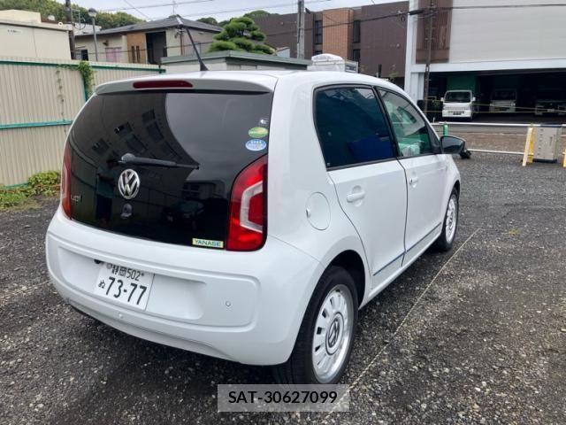 VolksWagen UP! 2013-09 8746909-4