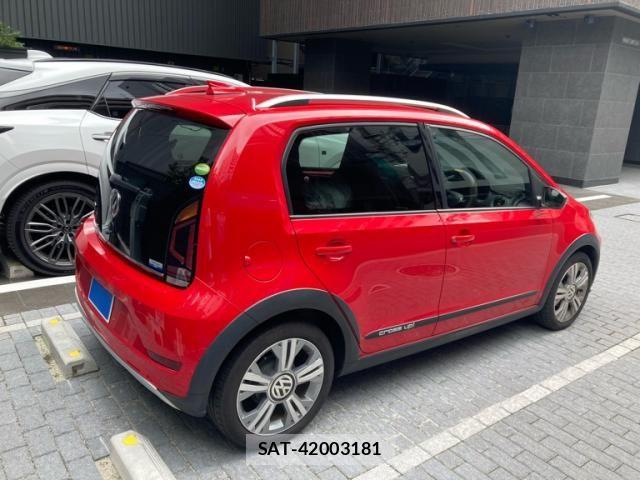 VolksWagen UP! 2020-03 8746903-6