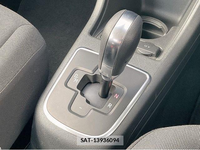 VolksWagen UP! 2015-02 8746904-11