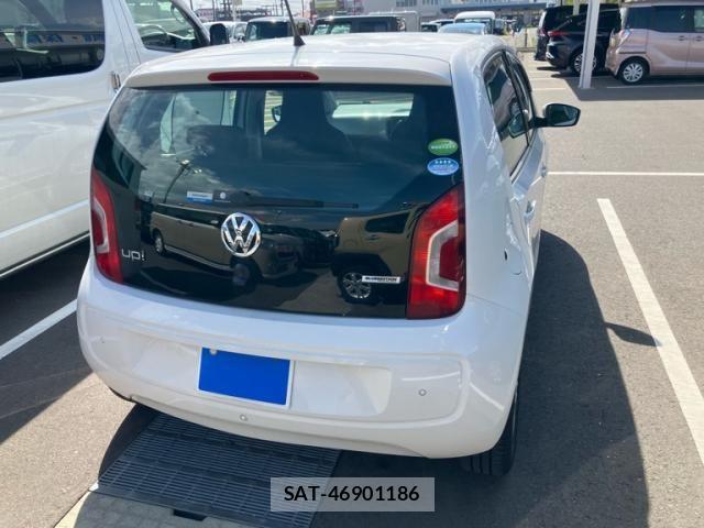VolksWagen UP! 2016-03 8797950-2