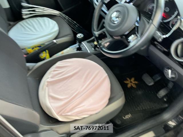 VolksWagen UP! 2013-11 8832544-10