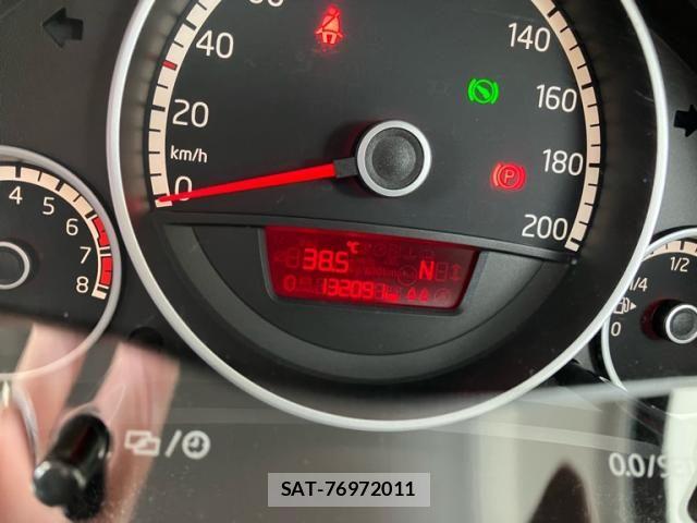 VolksWagen UP! 2013-11 8832544-13
