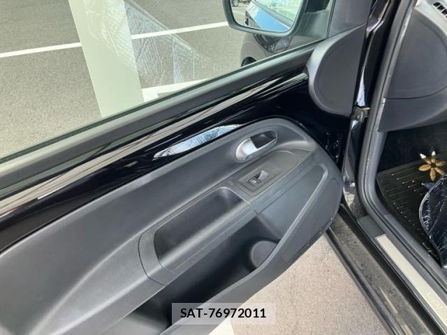 VolksWagen UP! 2013-11 8832544-24