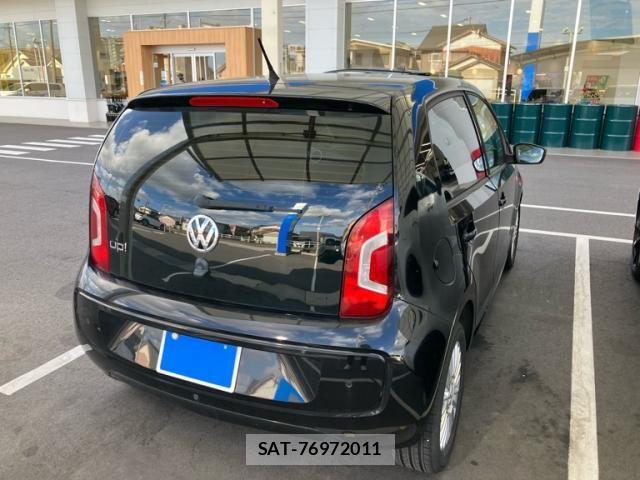 VolksWagen UP! 2013-11 8832544-2