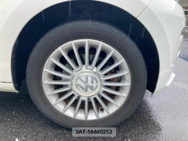 VolksWagen UP! 2013-06 8832543-5