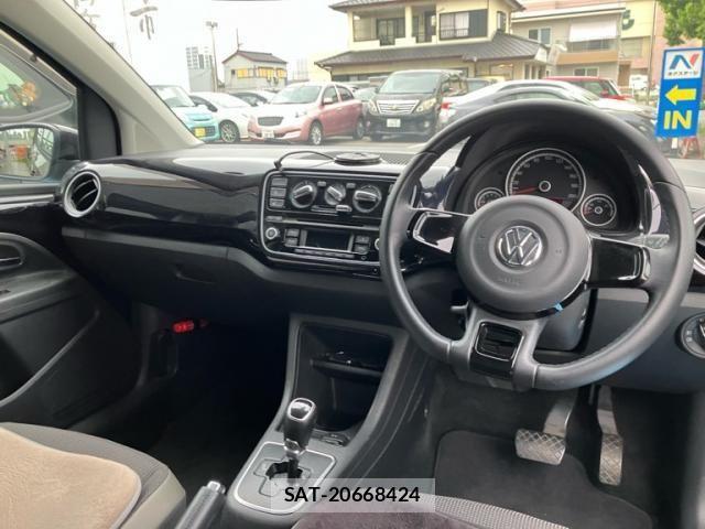 VolksWagen UP! 2013-01 8851102-11