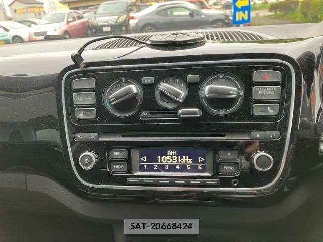 VolksWagen UP! 2013-01 8851102-13