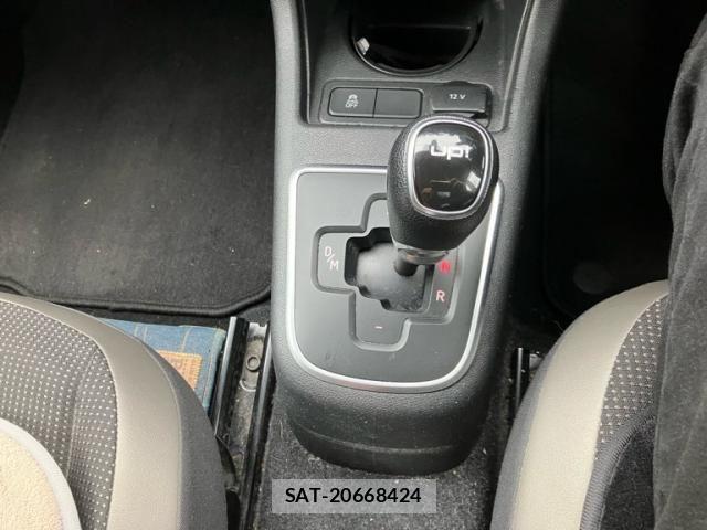 VolksWagen UP! 2013-01 8851102-14