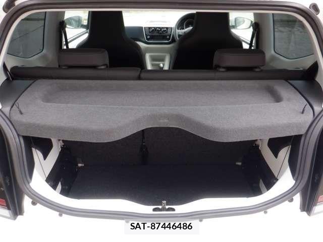 VolksWagen UP! 2018-06 8851101-16