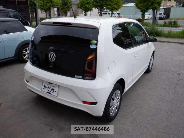 VolksWagen UP! 2018-06 8851101-3