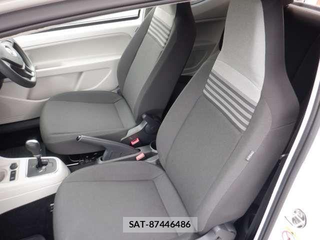 VolksWagen UP! 2018-06 8851101-8